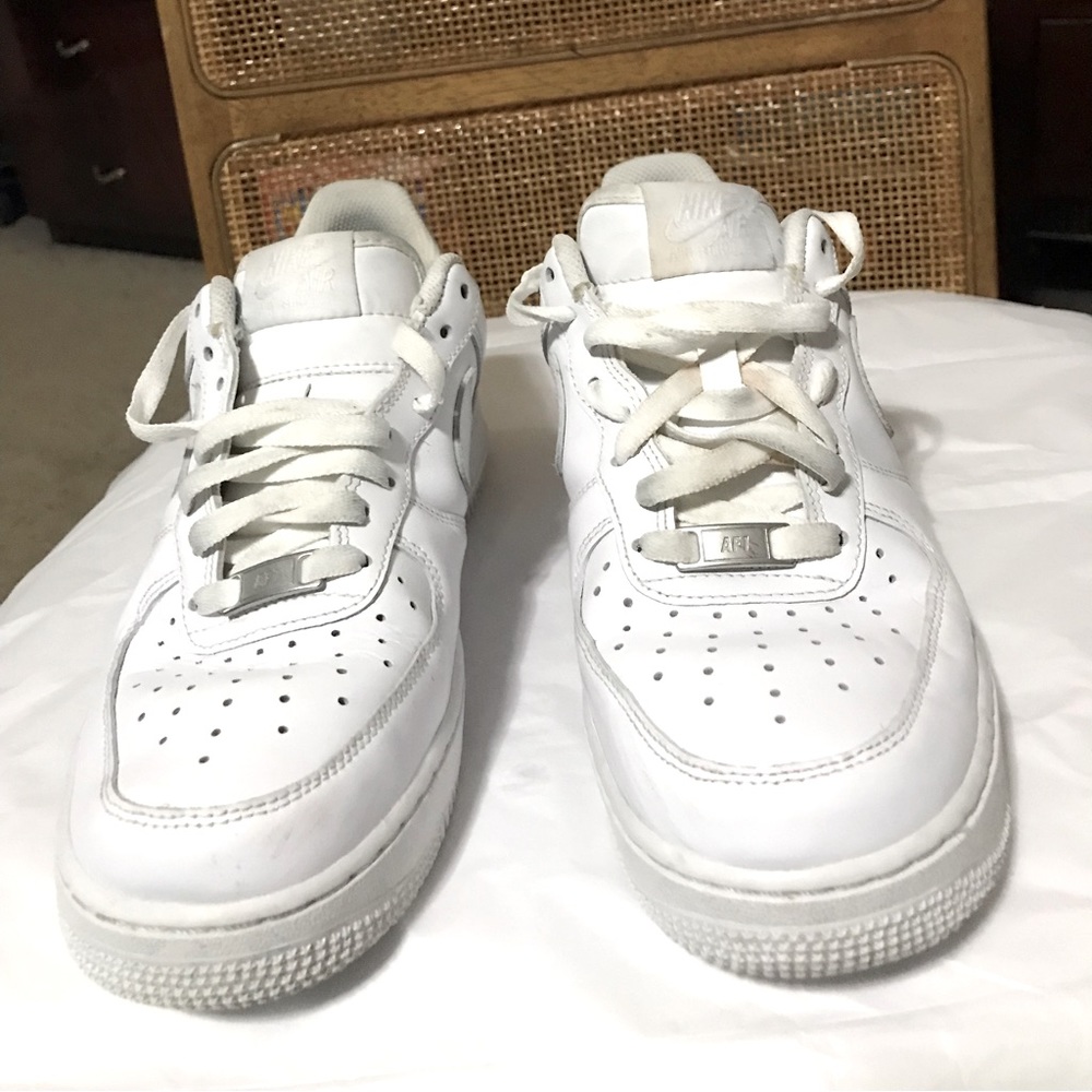 Nike Air Force 1 Adult Woman’s White Size 9